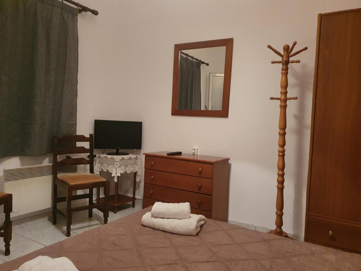 Ferienwohnung Soullas Apart -Ελλαδα- Ermoupoli Exterior foto