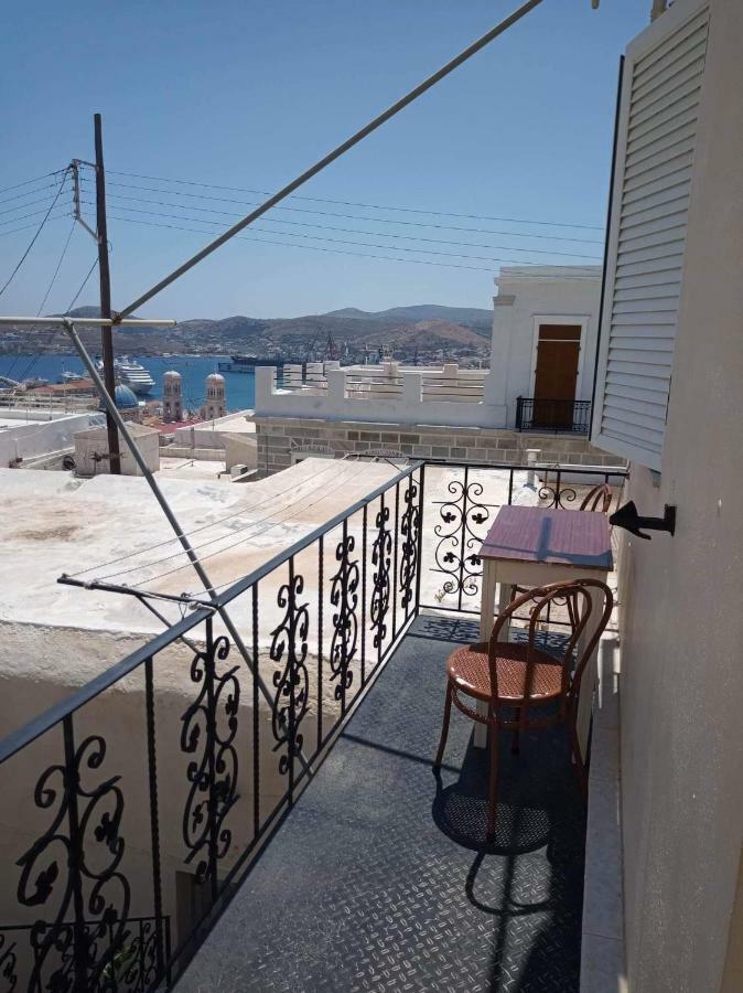 Ferienwohnung Soullas Apart -Ελλαδα- Ermoupoli Exterior foto